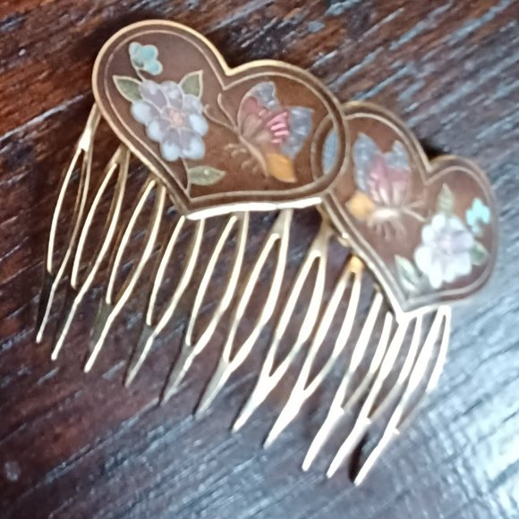 Heart -patterned Hair Combs - Picture 1 of 2